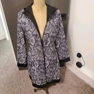 Bianca Nygard Size 6 Rain Coat